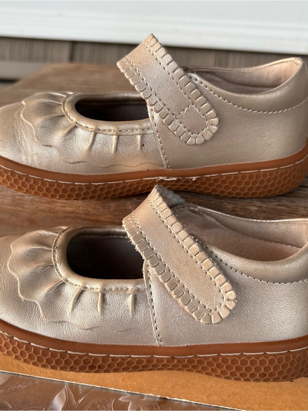 Kids Gold Metallic Mary Jane Shoes with Hook-and-Loop Strap 8 - Picture 7 of 12